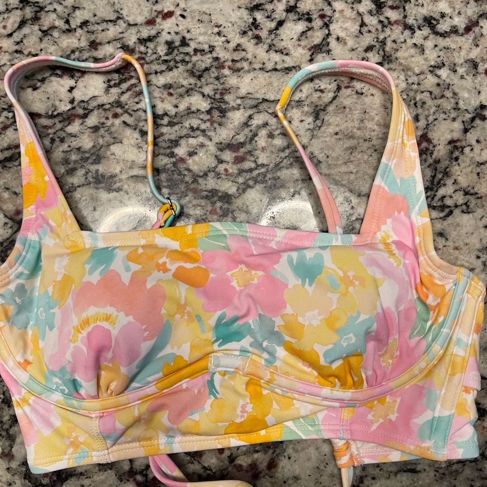 Target floral Bikini top